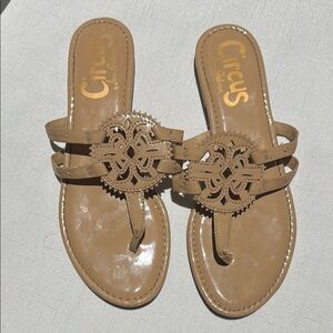 Circus by Sam Edelman Tan Thong Sandals